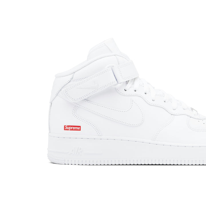 NIKE AIR FORCE 1 MID SUPREME WHITE