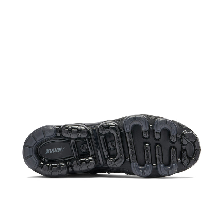 TRIPLE BLACK AIR VAPORMAX PLUS