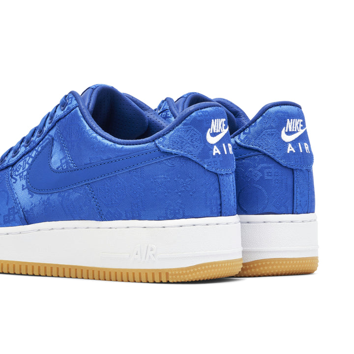 Nike/ CJ5290-400

AIR FORCE 1 X CLOT BLUE SILK