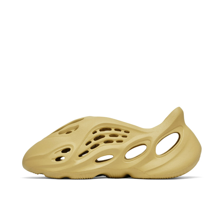 YEEZY FOAM RUNNER SULFUR