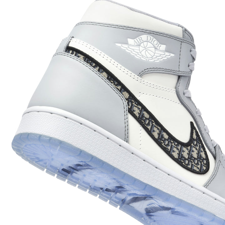 DIOR X AIR JORDAN 1 HIGH