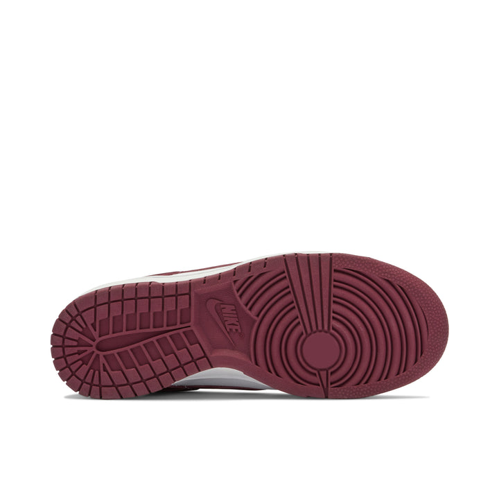 NIKE DUNK LOW BORDEAUX WOMENS