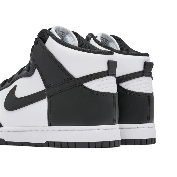NIKE DUNK HIGH BLACK WHITE 2021